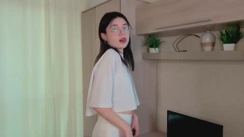 Maria online show from 11-16-25, 06:08