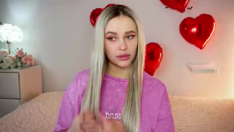 Snapshot of dorretangel chatting on 02-14-26, 09:50 Amy online show from 02-14-26, 09:50