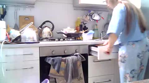 Dorrie Ann online show from 01-27-25, 05:03