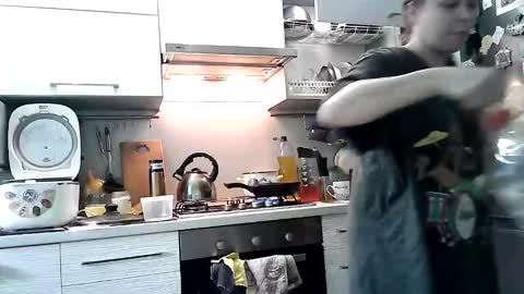 Dorrie Ann online show from 03-05-25, 05:07