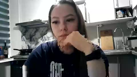 Dorrie Ann online show from 12-01-25, 05:12