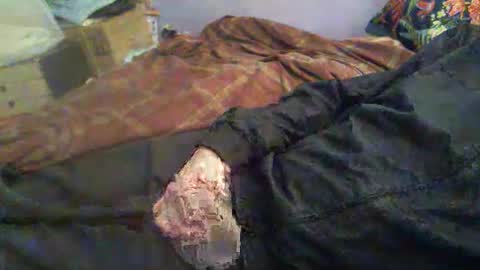 Hello  welcome to Slutsville  I am the Naked Chef  really  but you may call me Peter online show from 04-16-26, 09:54