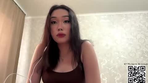 Anee online show from 06-25-26, 02:10