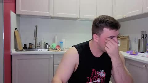 Sasha online show from 10-13-25, 05:46