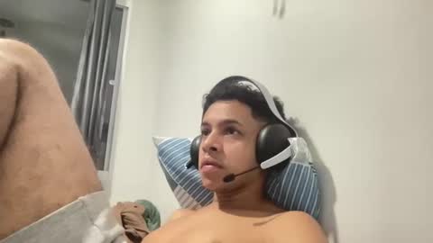 Snapshot of dotadinha chatting on 02-19-26, 11:23 dotadinha online show from 02-19-26, 11:23