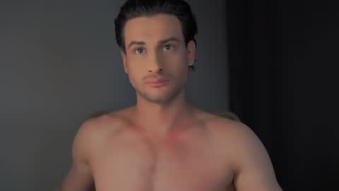 Keen online show from 01-12-25, 05:44