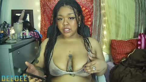 DeeDee online show from 02-09-25, 10:53