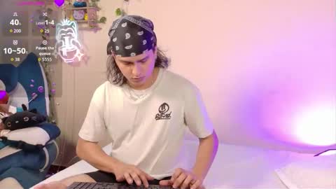 Snapshot of doubledelight_ chatting on 02-28-26, 04:57 Chelsea Dante online show from 02-28-26, 04:57