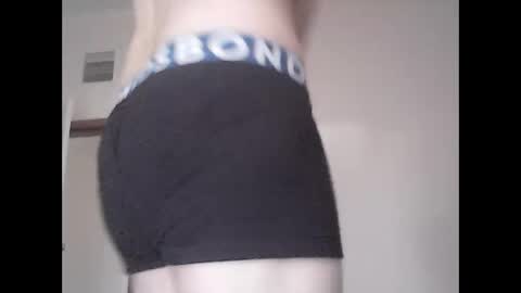 douglas8121 online show from 10-11-25, 07:40