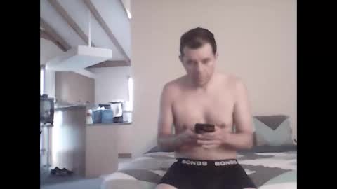 douglas8121 online show from 11-28-25, 02:03