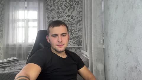 douglas_666 online show from 09-23-25, 01:47