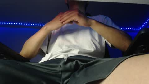 douglas_drake online show from 03-31-26, 02:02