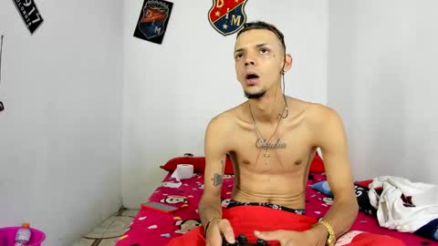 Snapshot of douglas_gallegos chatting on 01-26-25, 09:29 douglas_gallegos online show from 01-26-25, 09:29