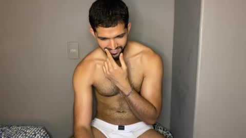 Snapshot of douglasskingjr chatting on 02-24-25, 01:57 douglasskingjr online show from 02-24-25, 01:57