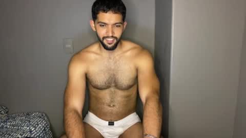 Snapshot of douglasskingjr chatting on 02-25-25, 04:24 douglasskingjr online show from 02-25-25, 04:24