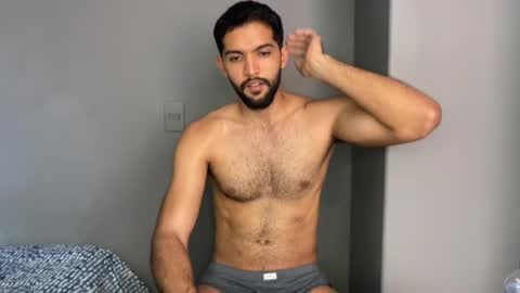 Snapshot of douglasskingjr chatting on 02-27-25, 05:47 douglasskingjr online show from 02-27-25, 05:47