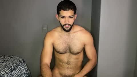 Snapshot of douglasskingjr chatting on 03-03-25, 06:33 douglasskingjr online show from 03-03-25, 06:33