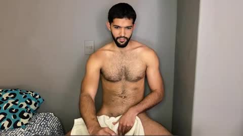 Snapshot of douglasskingjr chatting on 03-06-25, 07:21 douglasskingjr online show from 03-06-25, 07:21