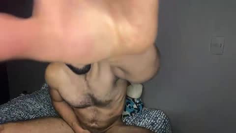 Snapshot of douglasskingjr chatting on 03-10-25, 05:43 douglasskingjr online show from 03-10-25, 05:43