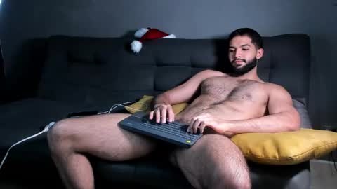 Snapshot of douglasskingjr chatting on 12-16-25, 08:14 douglasskingjr online show from 12-16-25, 08:14