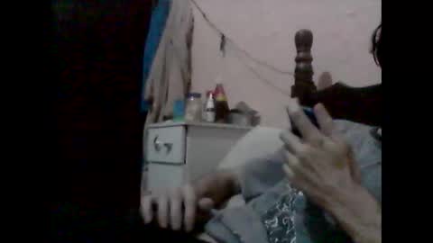 Snapshot of douiqui chatting on 11-23-25, 03:39 douiqui online show from 11-23-25, 03:39