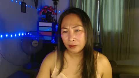 Snapshot of doyouwantme143 chatting on 04-25-26, 08:06 doyouwantme143 online show from 04-25-26, 08:06