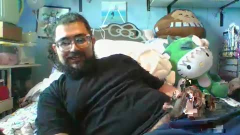 Snapshot of dpenguino chatting on 11-12-25, 05:57 Dpenguino online show from 11-12-25, 05:57