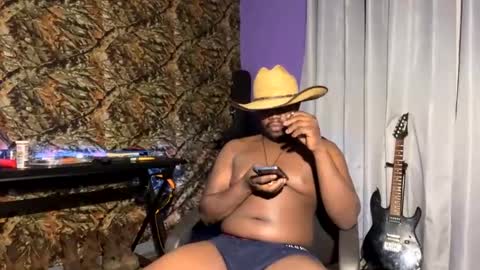 MrPirated online show from 01-04-25, 07:55