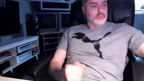 dr_dave20 online show from 02-14-26, 07:43