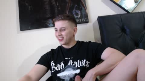 draco_boy2000 online show from 01-11-25, 05:29