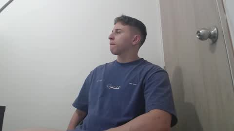 draco_boy2000 online show from 11-18-25, 09:08