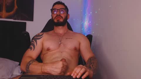 drake_cole11 online show from 12-09-24, 04:05