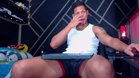 Drake online show from 11-12-25, 12:55