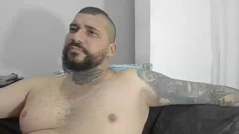 drake whitee Independent Model online show from 02-14-25, 04:37