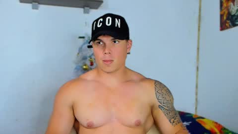 Snapshot of drake_xion1 chatting on 01-10-25, 01:21 drake_xion1 online show from 01-10-25, 01:21