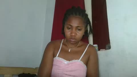 drasomaralda online show from 11-28-25, 05:21