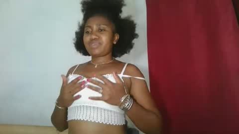 drasomaralda online show from 11-30-25, 11:31