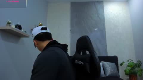 Snapshot of draven_marceaux chatting on 06-18-26, 11:25 Draven online show from 06-18-26, 11:25