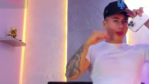 Snapshot of draven_marceaux chatting on 07-12-26, 01:35 Draven online show from 07-12-26, 01:35