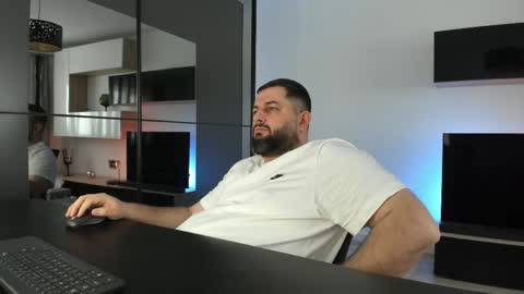 Snapshot of dravenpeak chatting on 04-25-26, 02:58 DravenPeak online show from 04-25-26, 02:58