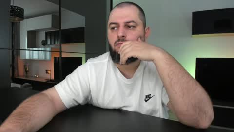Snapshot of dravenpeak chatting on 06-01-26, 11:23 DravenPeak online show from 06-01-26, 11:23