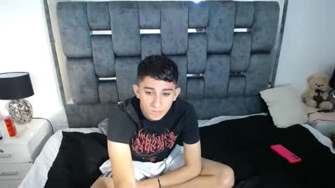 -- nicolle and jhon -- online show from 02-27-25, 05:13