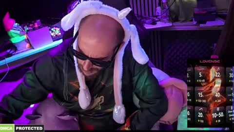 Snapshot of drawingcock chatting on 10-03-25, 11:35 drawingcock online show from 10-03-25, 11:35