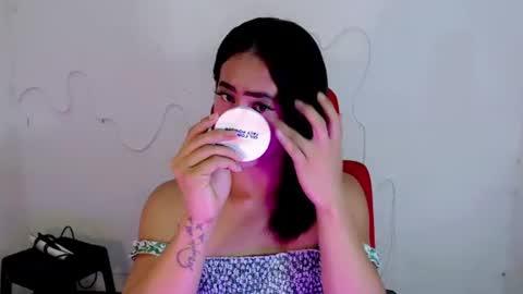 Snapshot of dream_bridexxx chatting on 06-25-26, 05:12 alexa online show from 06-25-26, 05:12