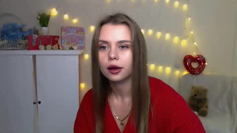 Snapshot of dream_mari chatting on 10-05-25, 08:23 Mari online show from 10-05-25, 08:23