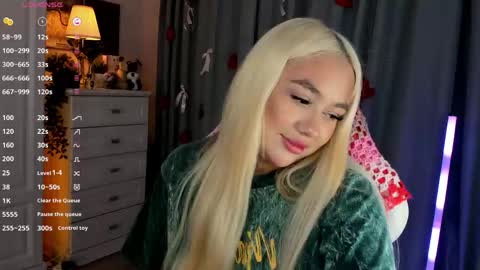 Snapshot of dreamaise chatting on 04-23-26, 05:48 Mary pvt open use pink and blue app lovense online show from 04-23-26, 05:48