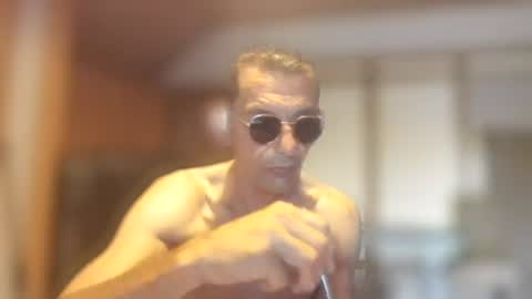 Snapshot of dreambob chatting on 06-23-26, 06:39 Dreambob online show from 06-23-26, 06:39