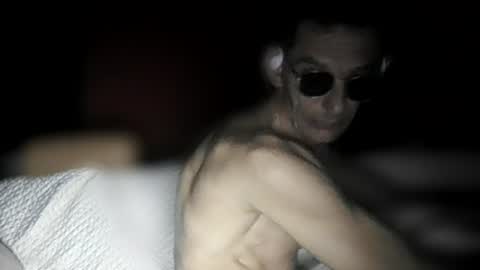 Snapshot of dreambob chatting on 07-12-26, 10:45 Dreambob online show from 07-12-26, 10:45
