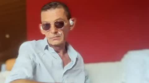 Snapshot of dreambob chatting on 07-14-26, 07:24 Dreambob online show from 07-14-26, 07:24