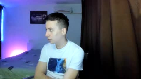 Johnny online show from 05-21-26, 07:54
